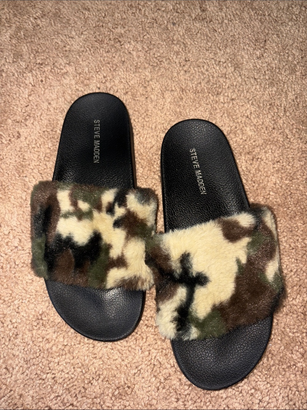 Steve Madden Faux Fur Camouflage Slide Sandals - Black & Camo